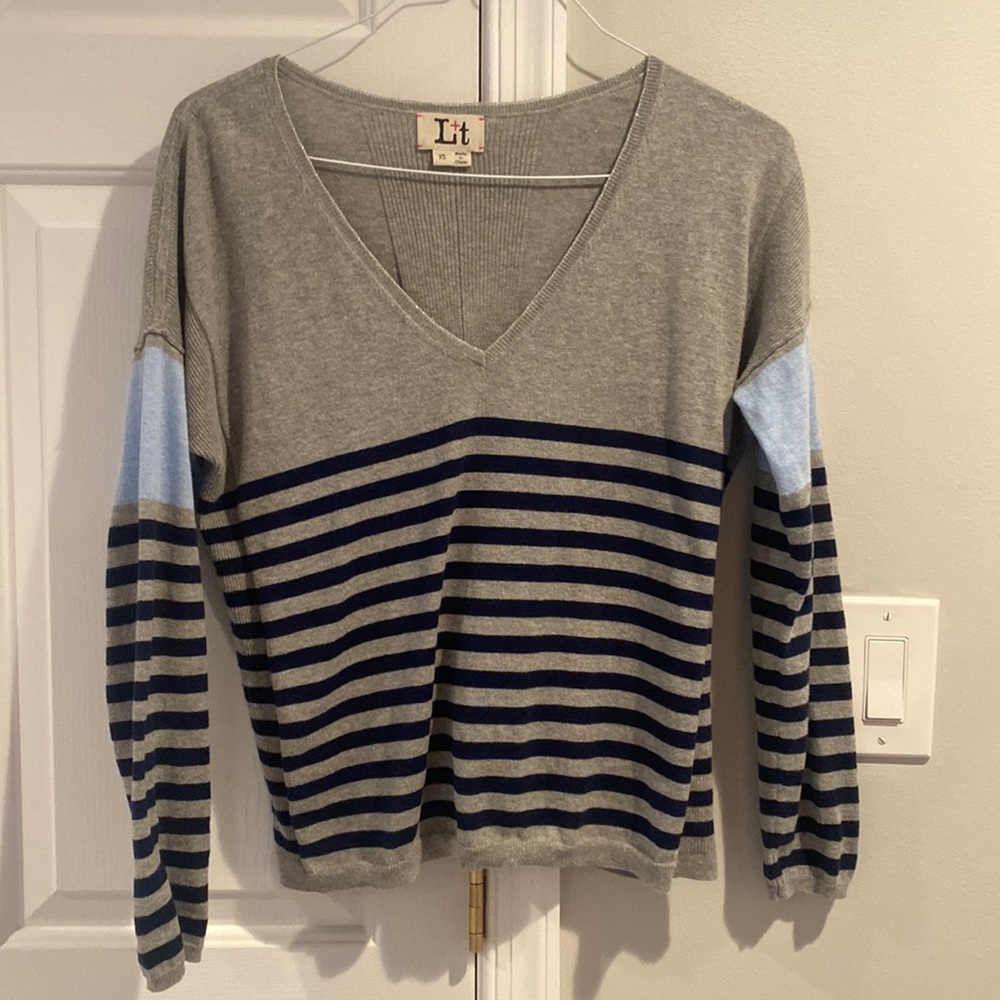 Label + Thread Lindsey Striped Vee Top Size Xs - image 1